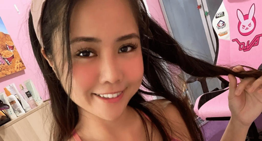 Twitch Bans KiaraaKitty