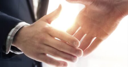 Handshake Business Agreement Deal